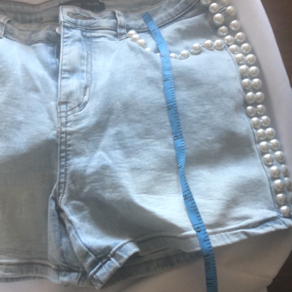 Boston Proper Faux Pearl Embellished Shorts NWOT Sz 8 - Picture 5 of 5